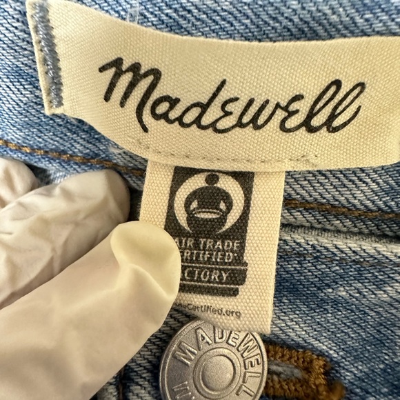 Madewell The Perfect jean Shorts 🪻 - Picture 9 of 9